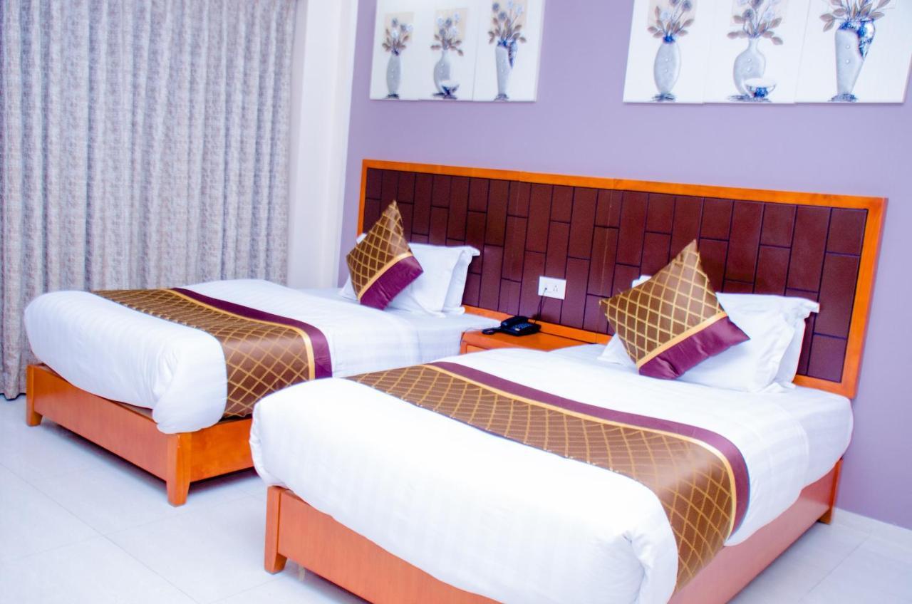 Hotel Platinum Kinshasa Exterior foto